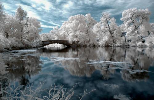 Tenney-Park-Bridge-Infrared