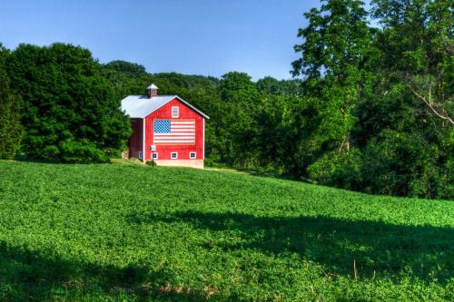 USA Flag Barn